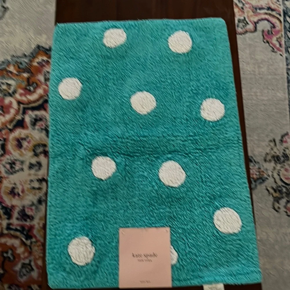 Kate Spade  bath mat size 17 X 24 inches NEW !Firm Price!